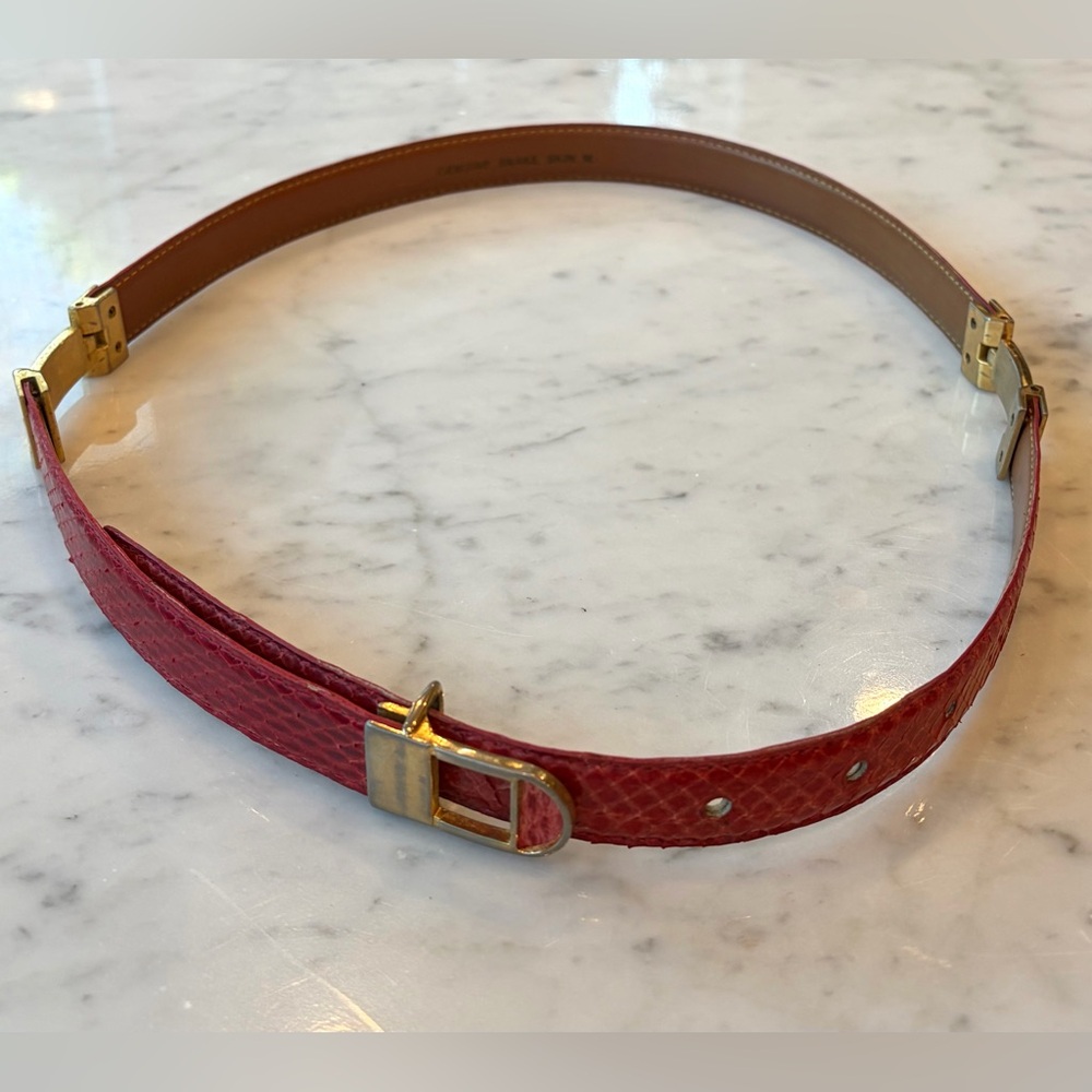 Vintage real Snakeskin belt, slim, gold hinges and buckle, red, M, 27-32, GUC - Picture 4 of 13